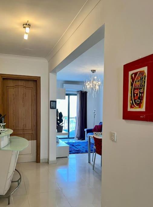 2 Bedroom - 5 Mins From The Sea *