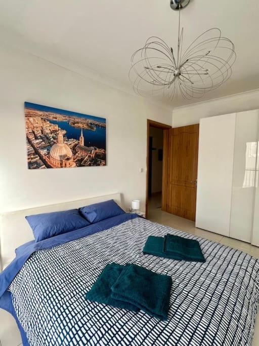 Apartment 2 Bedroom - 5 Mins From The Sea St. Paul's Bay